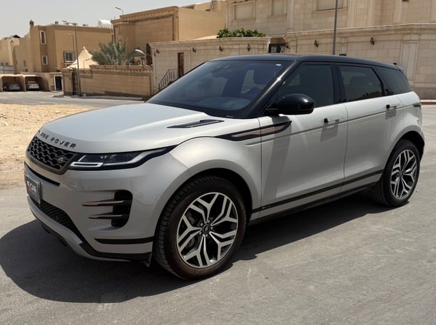 2020 رنج روفر ايفوك R-Dynamic S P200 Turbocharged I4 2.0L في الرياض 2020 رنج روفر ايفوك R-Dynamic S P200 Turbocharged I4 2.0L في الرياض